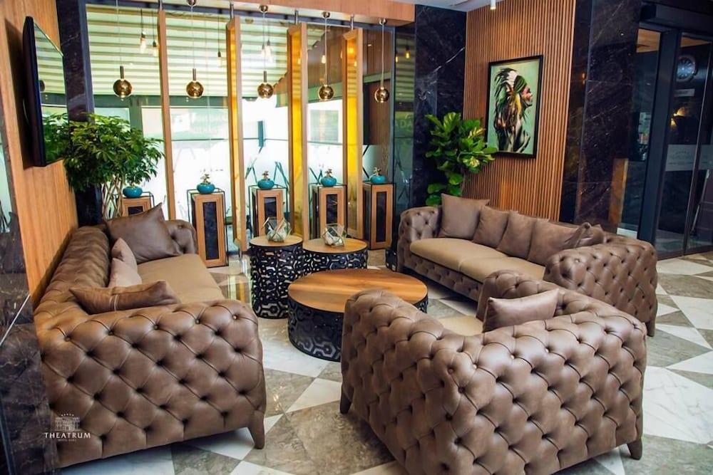 Theatrum Hotel Baku Eksteriør bilde Lobby